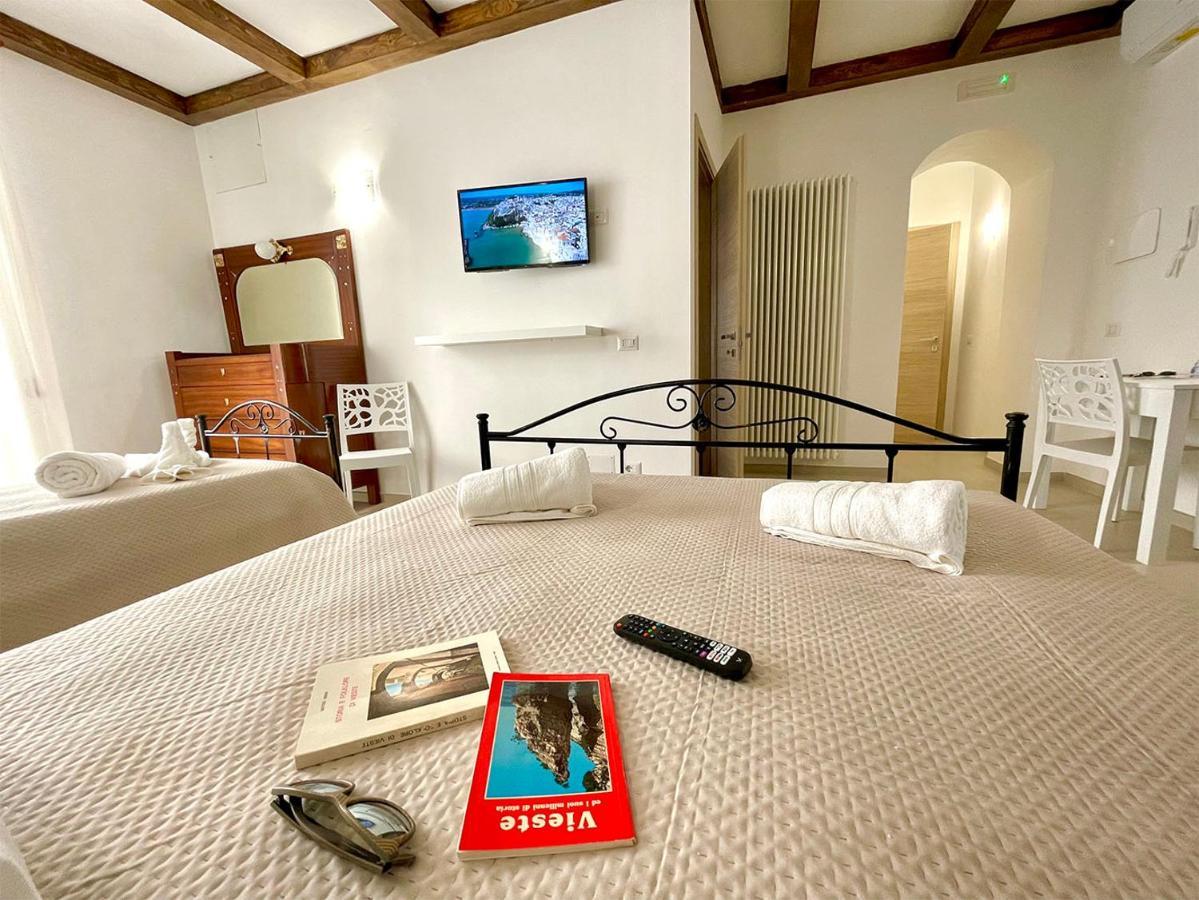 B&B Casa Desimio Вьесте Экстерьер фото